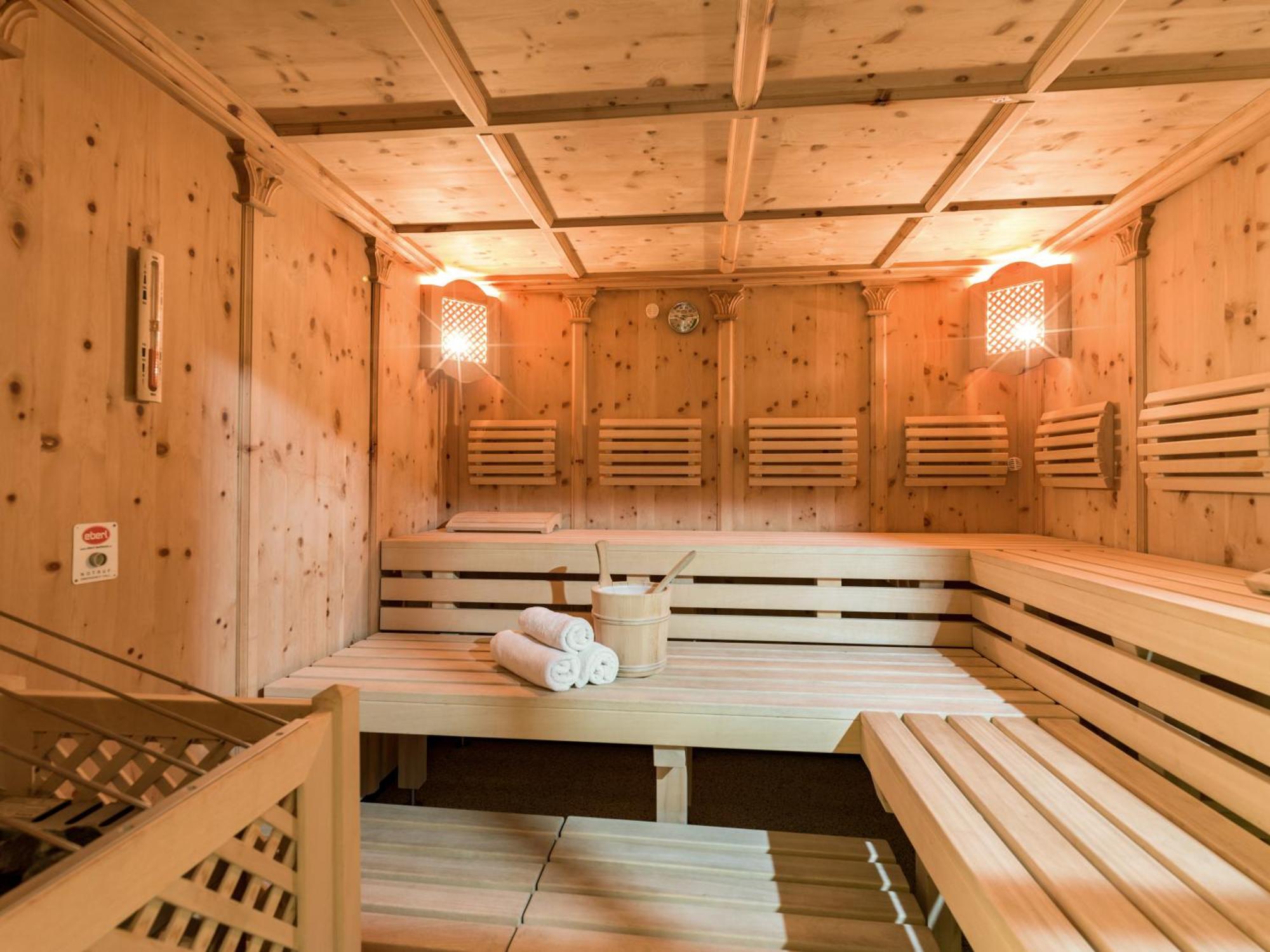 S'Doerfl Chalets 메이른호픈 외부 사진